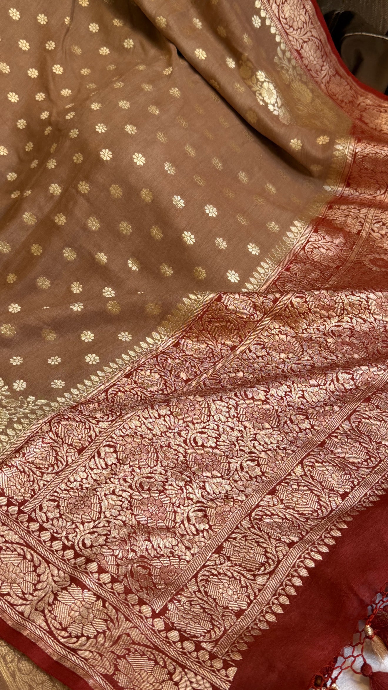 Banarasi rose brown-red chiniya silk kurta paired with moonga silk duppata set